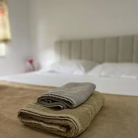 Apartament Bonbon Quiet Central Studio - Enjoy Travel