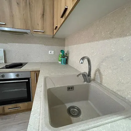 Bonbon Quiet Central Studio - Enjoy Travel Apartament *